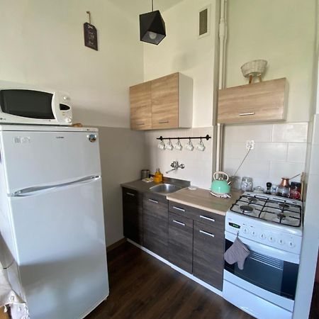 Ohmyhome - Sunny Apartment In City Center Βαρσοβία Εξωτερικό φωτογραφία